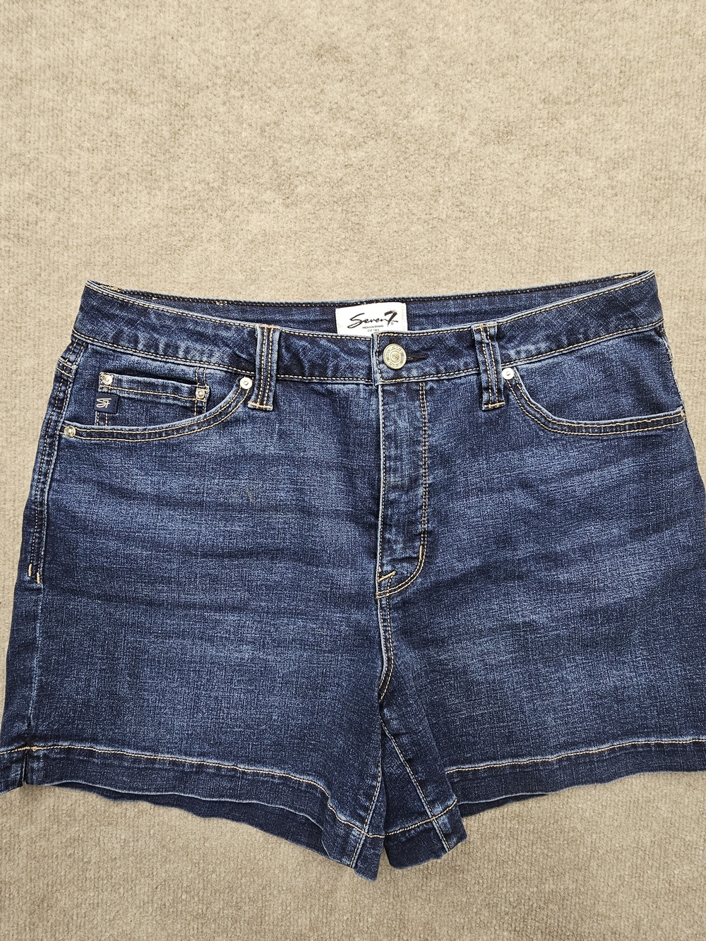 Seven7 High Rise Weekend Shorts Women's Size 12 Dark Wash Stretch Denim Shorts